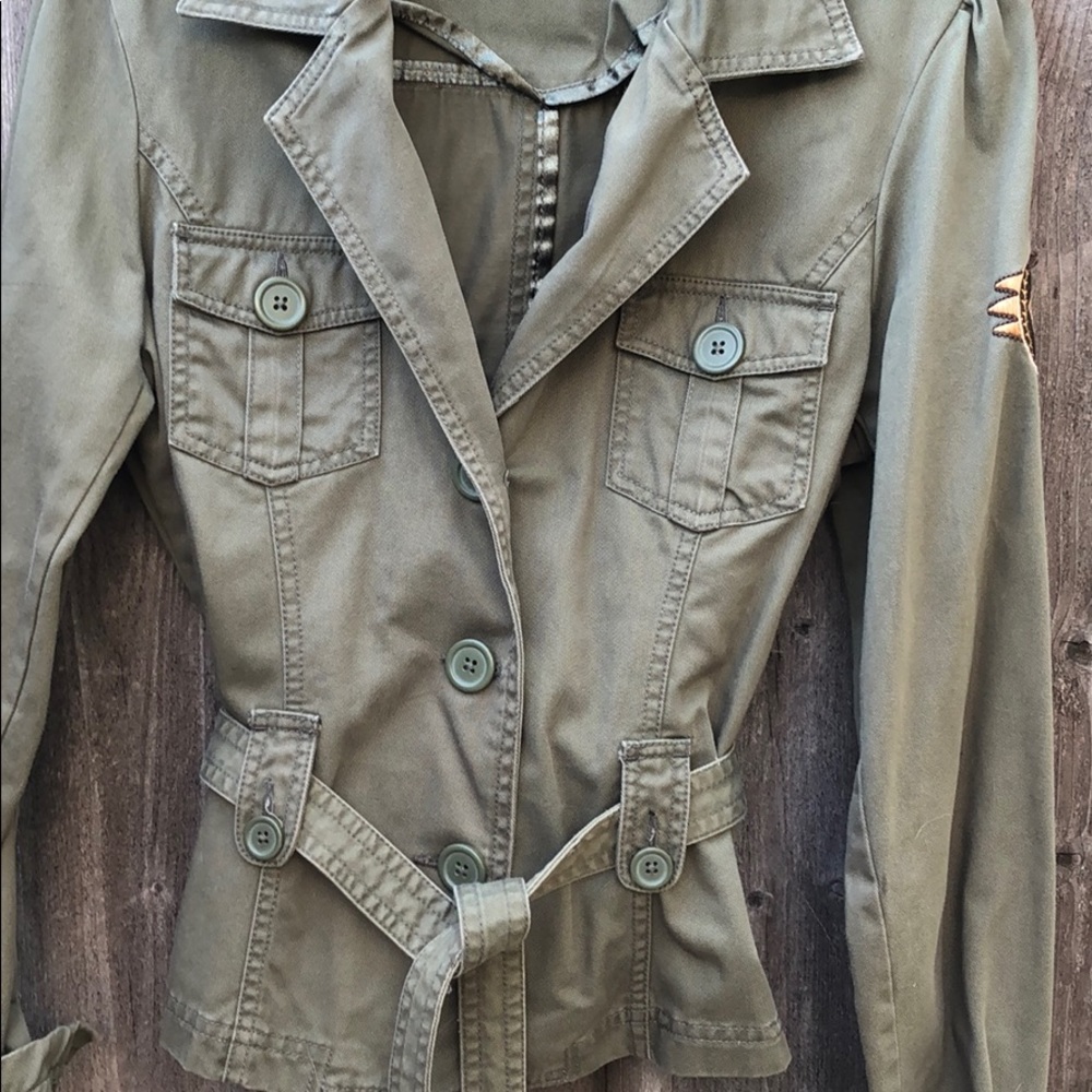 Jacket - Picture 5 of 6